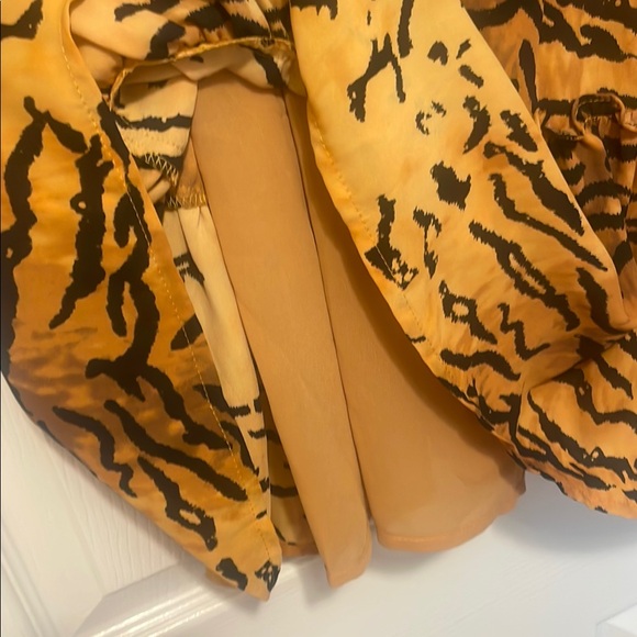 Buddy Love Tiger Print LSU Game day Dress, lined,  adjustable v neck football - Picture 7 of 7